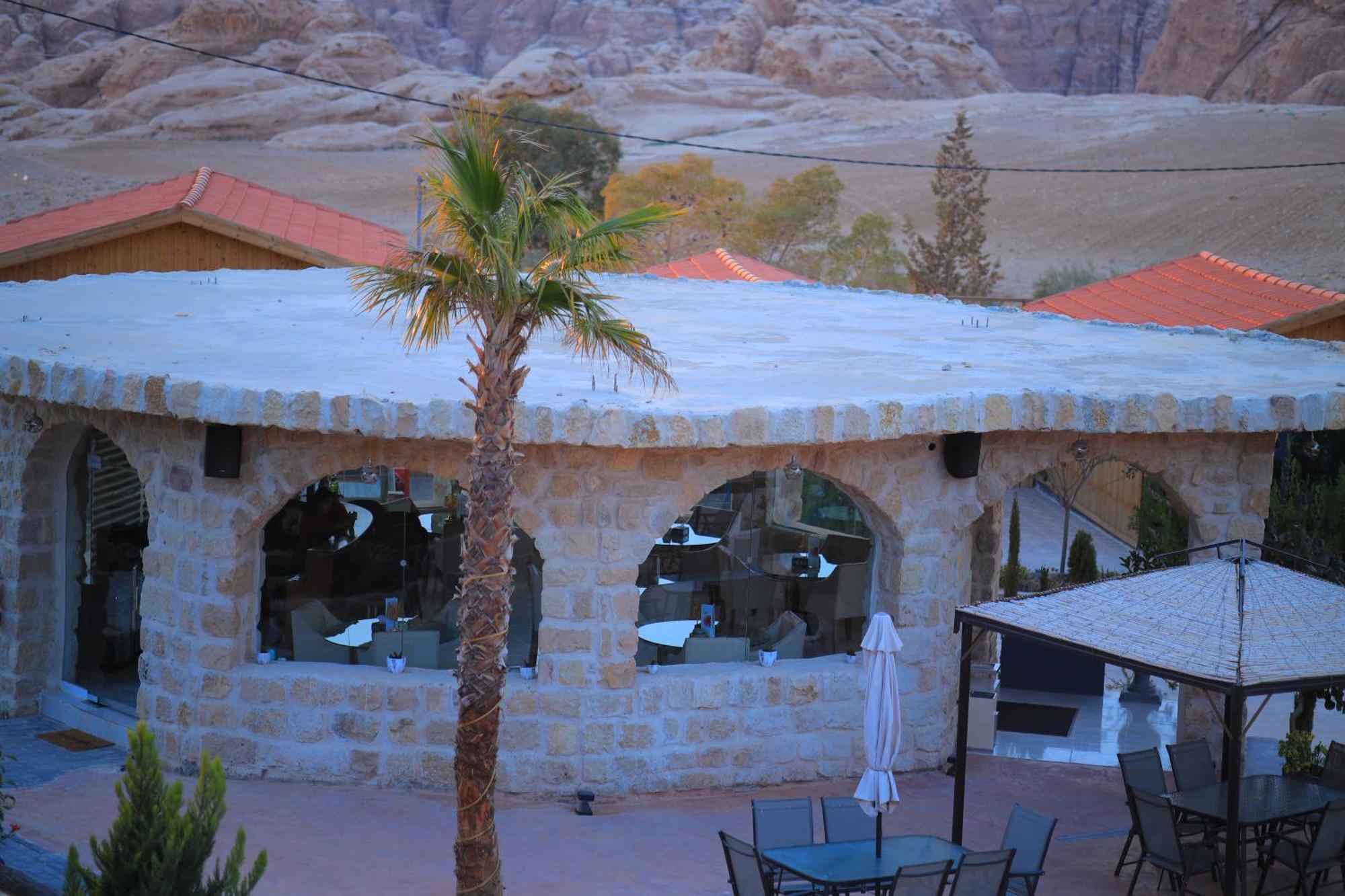 Petra Seasons Luxury Resort Al Hayy 外观 照片