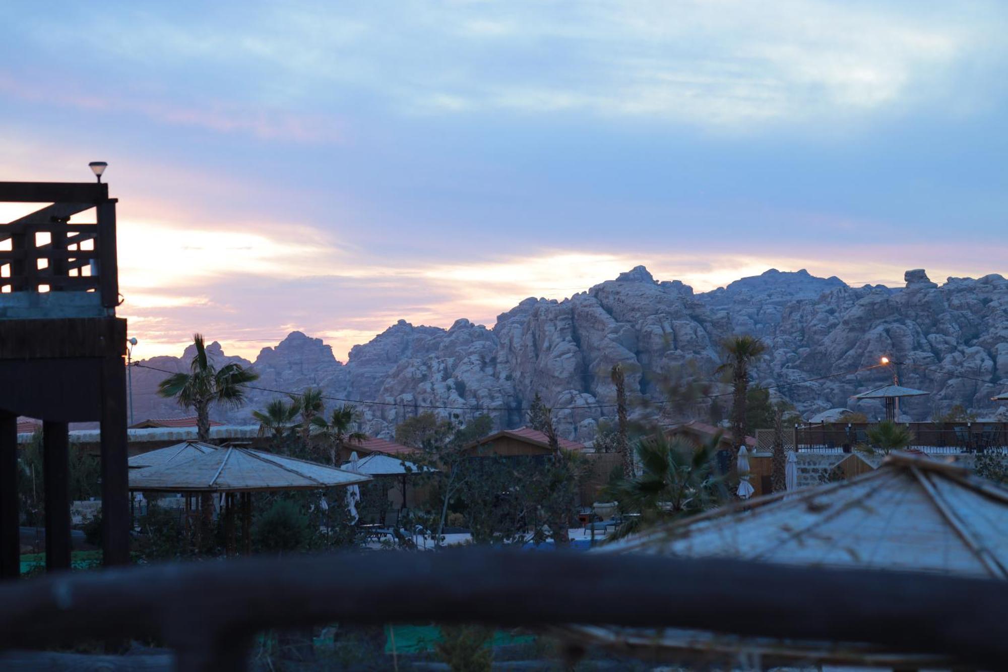 Petra Seasons Luxury Resort Al Hayy 外观 照片